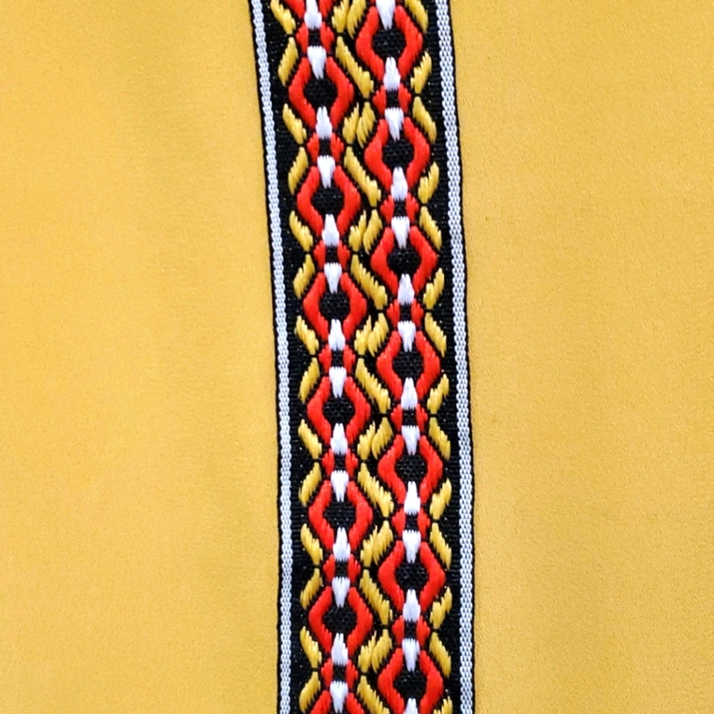 Attractive mustard top - Picture 3 of 6